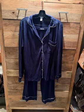 Eberjey Navy Pajama Set with White Piping